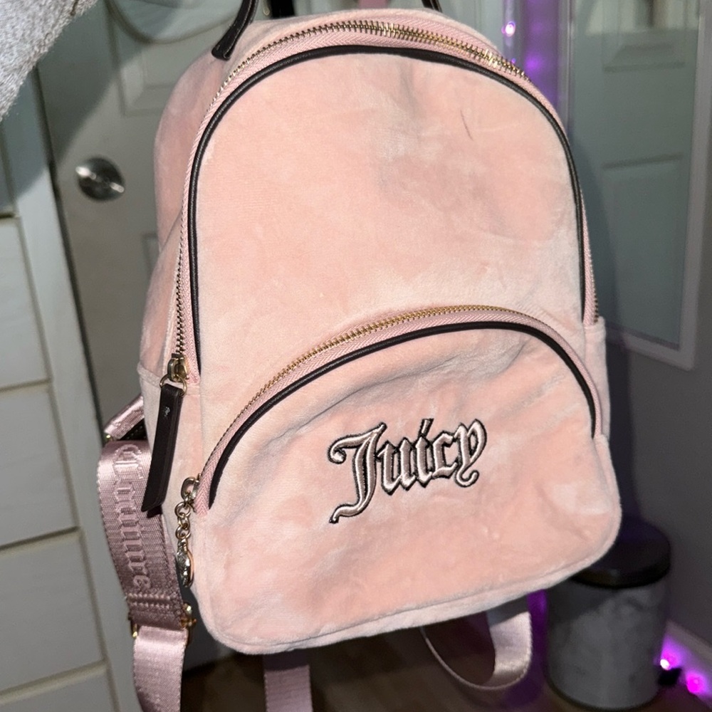 JUICY COUTURE BACKPACK